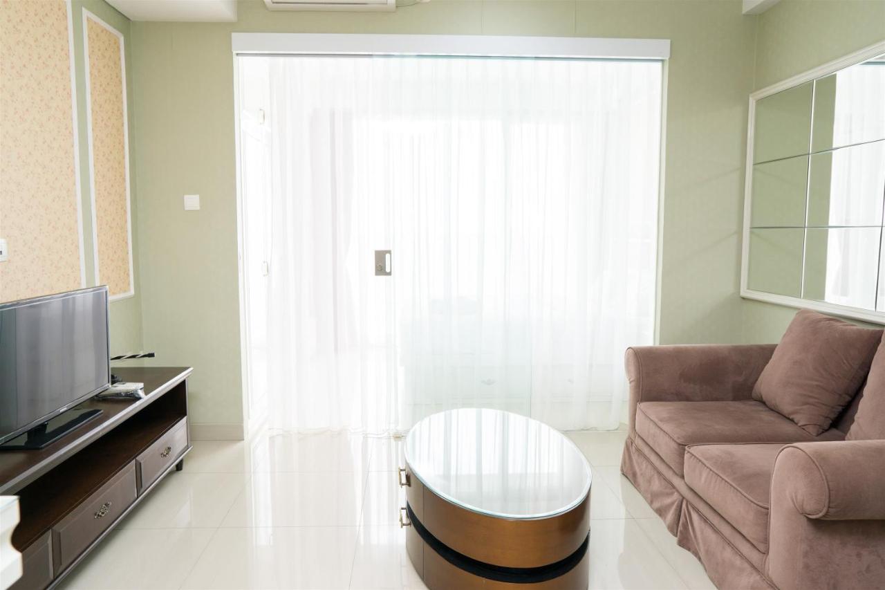 Spacious 1Br Dago Suites Apartment By Travelio Bandung Eksteriør bilde